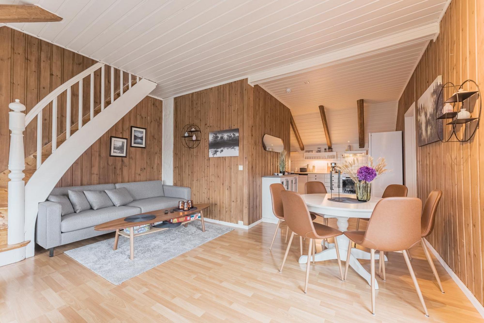 Toppleilighet I Sentrum Av Lillehammer